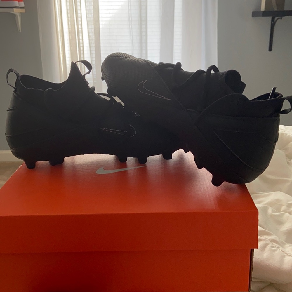 Phantom VSN Cleats